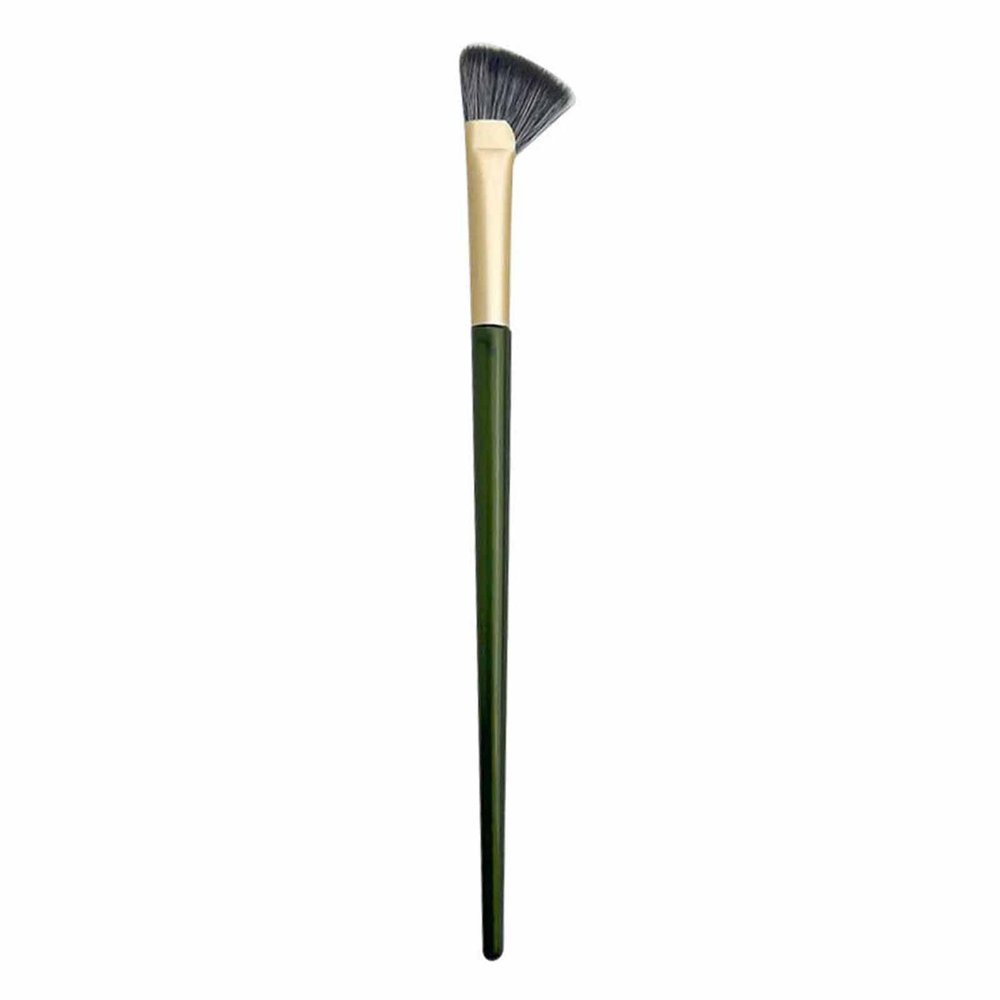 Half-Fan Nose Contour Brush, Angled Makeup Brush, Soft Bristles, for Beginners and Professionals (Black)