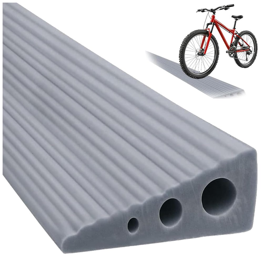Self-Adhesive Threshold Ramp, Non-Slip PVC Strip, Cuttable, for Robot Vacuums, Wheelchairs and Scooters, 2100 × 1.6 × 5.5 cm