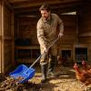 Easy-Clean Ergonomic Detachable Waste Scoop view 2