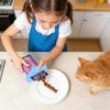 Pet Food Squeezer Tool view 4